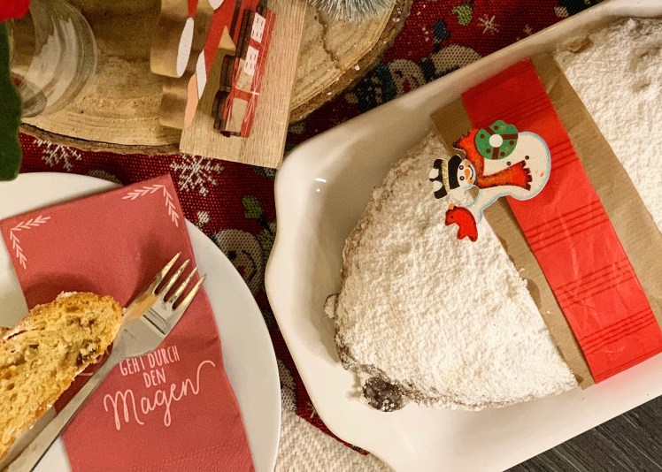 Christstollen Marzipanstollen