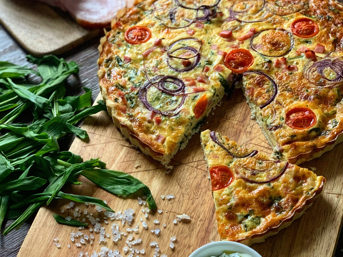 Frühlingshafte Backofen-Schinken Tarte