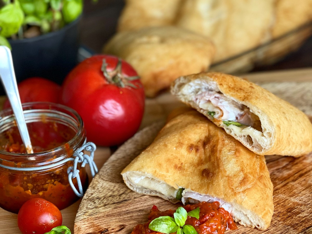 PIZZA FRITTA – der Kultsnack aus&nbsp;Neapel