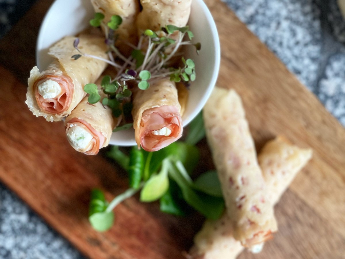 Trüffelschinken in Parmesan&nbsp;Röllchen