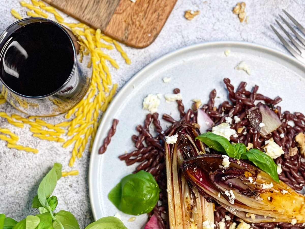 Drunken Pasta –&nbsp;Rotwein-Nudeln