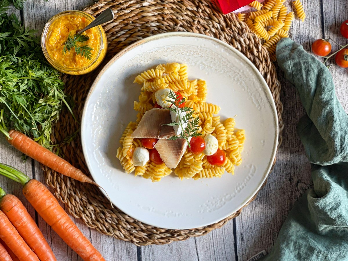 Dein 1-2-3 Ostergericht: Spiralen in geröstetem&nbsp;Karottenpesto