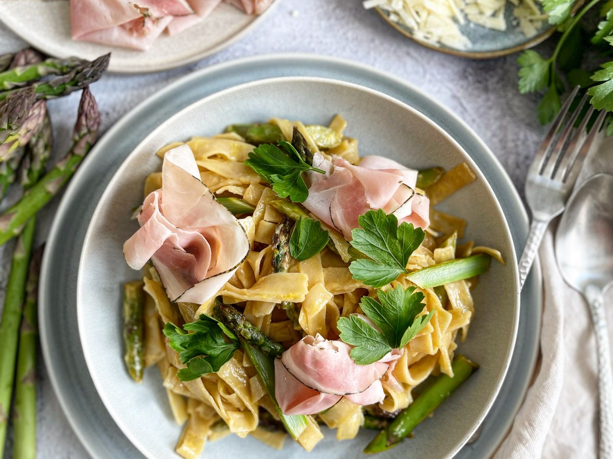 Wenn Bärlauch und Spargel auf Schinken treffen… Das kann nur großartig&nbsp;werden!