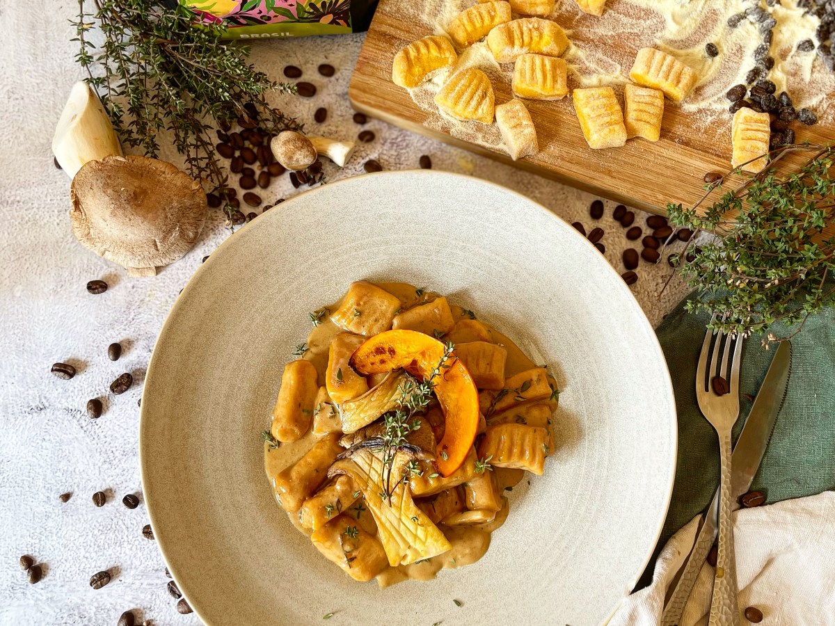 Ungewöhnlich, aber extrem köstlich: Kürbisgnocchi in einer Kaffee-Thymian&nbsp;Sauce