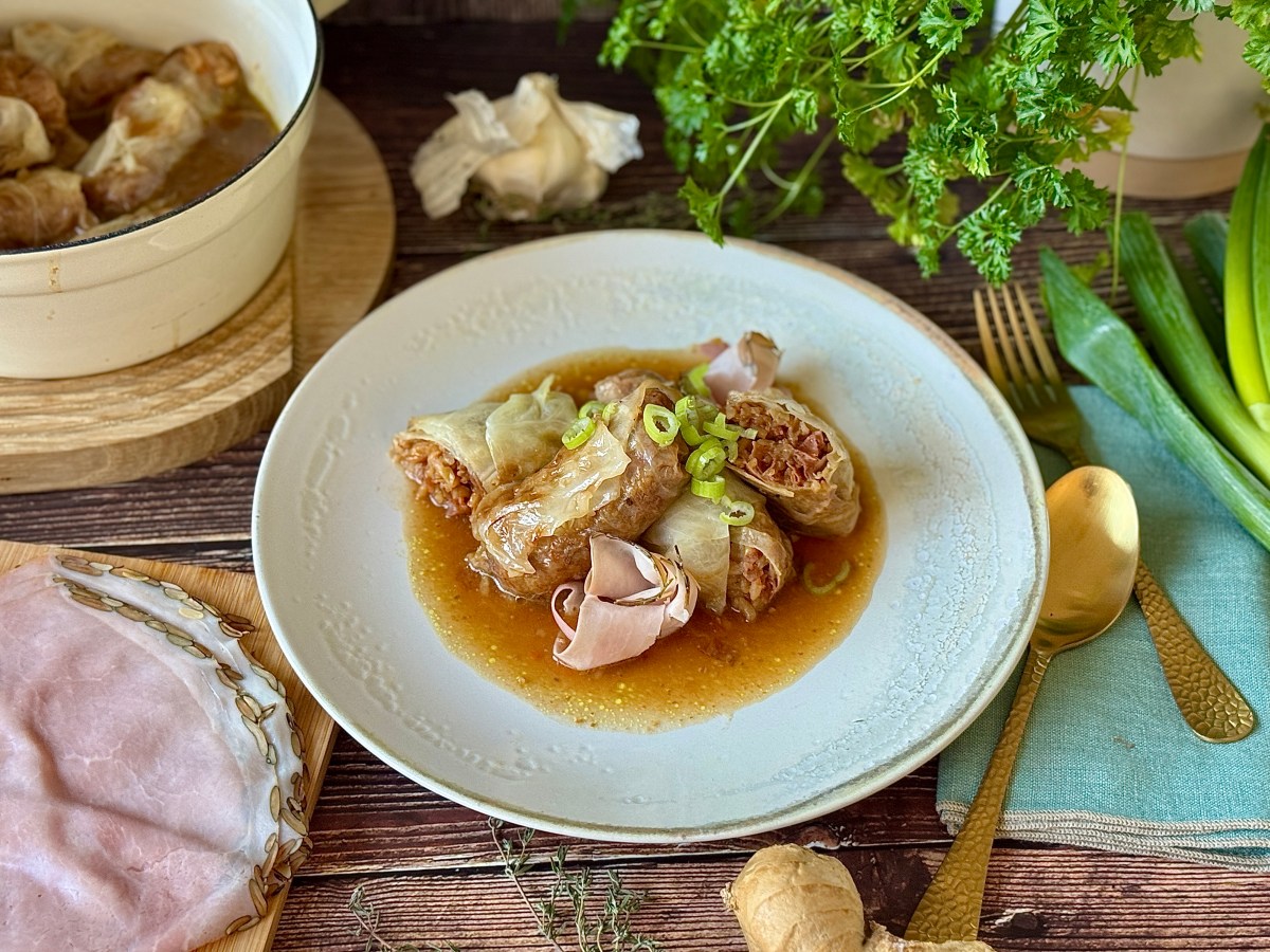 🥬 Miso-Krautrouladen Rezept – österreichisch, asiatisch & voller&nbsp;Umami